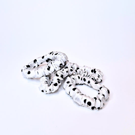 B/W Spotty Slim Silk Scrunchie